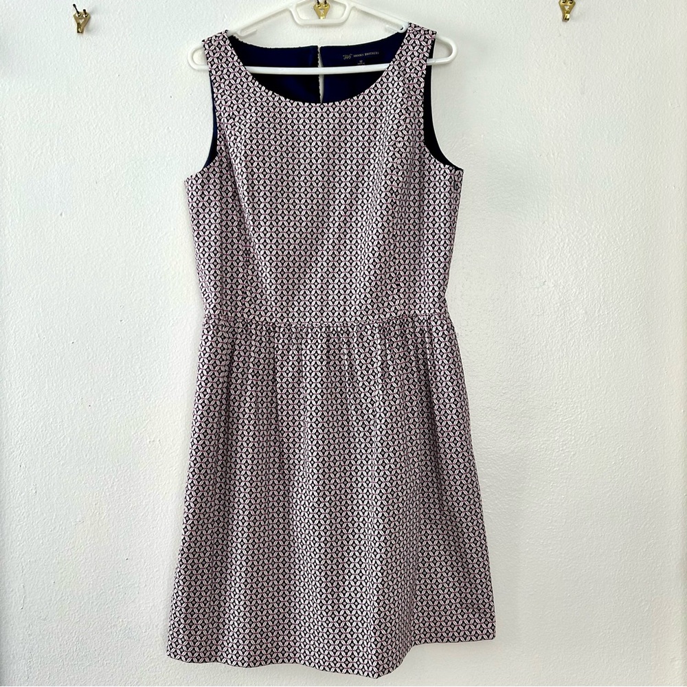 NWOT Brooks Brothers 346 Women Floral Sleeveless Size 10 Dress.